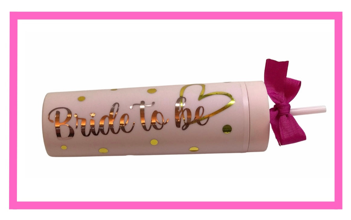 ENTREGA INMEDIATA Vaso Skinny Mate 400 ml. Rosa bebé frase Bride to Be rose gold con corazón y puntos dorado.