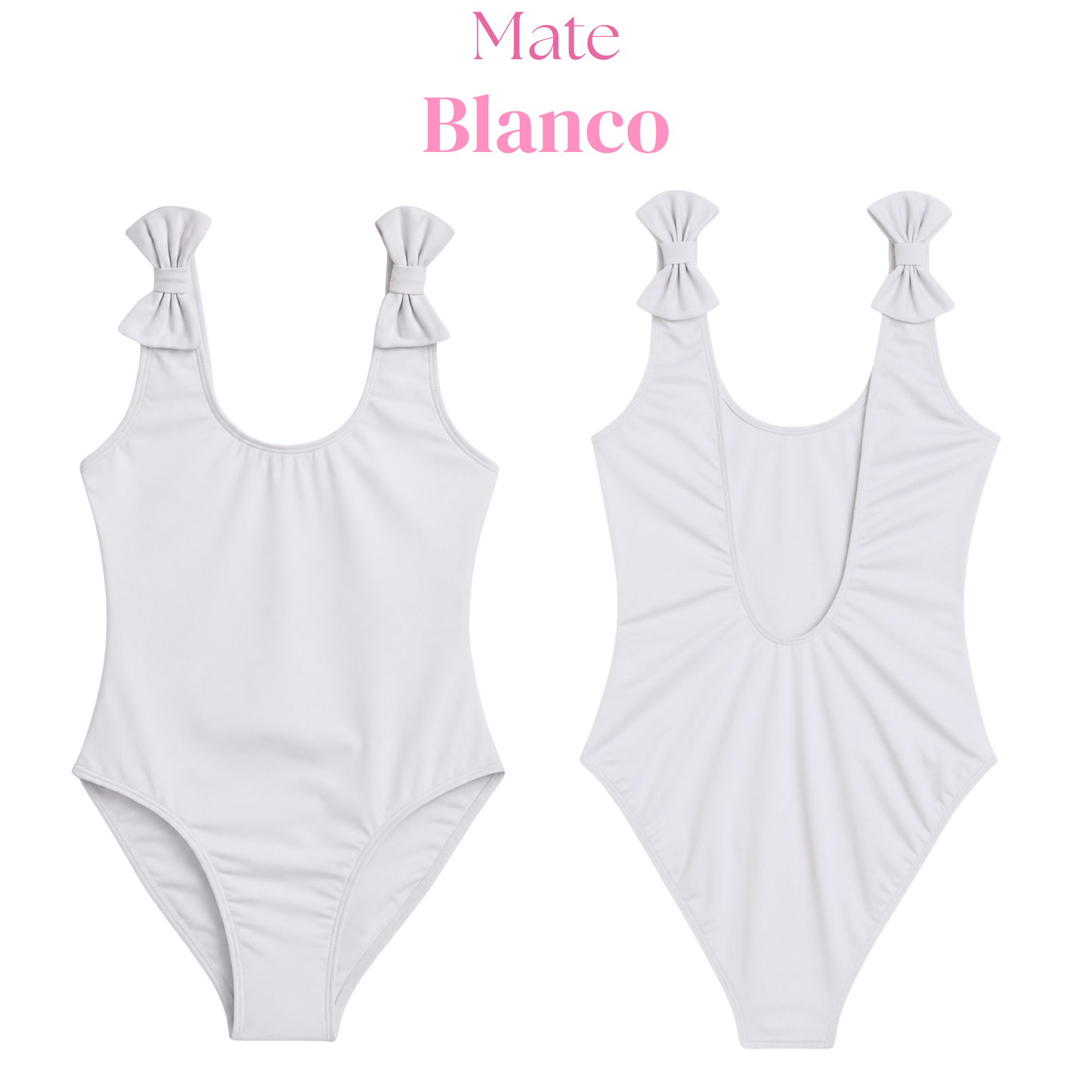 Traje de baño clásico con moños en tirantes y escote a media espalda.