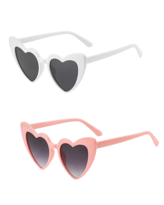 Lentes de corazón de mica negra.             Entrega de 2 a 5 días hábiles.