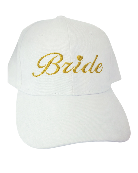 Gorra ajustable con frase de Bride bordada.                                                     Entrega 2 a 5 días hábiles.