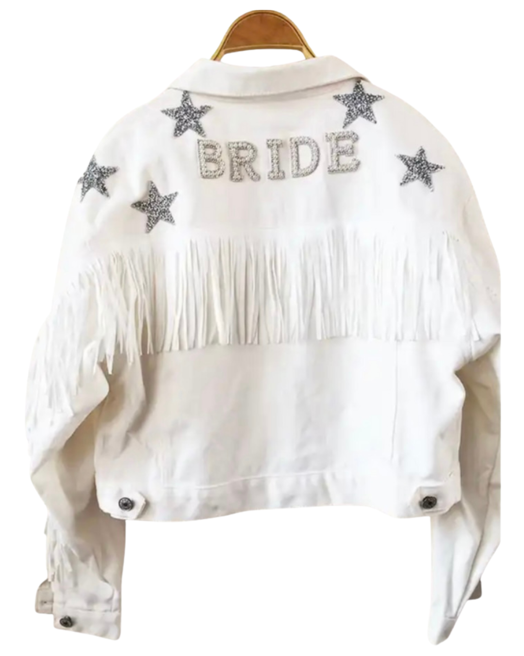 Chamarra de mezclilla blanca con barbas en la espalda y letrero de BRIDE y estrellas de pedrería.