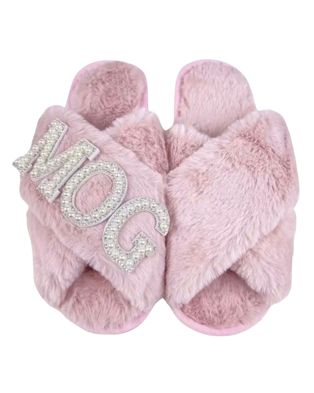 Pantunflas de peluche cruzadas de Bride e iniciales de invitadas.                    Entrega de 15 a 20 días hábiles.